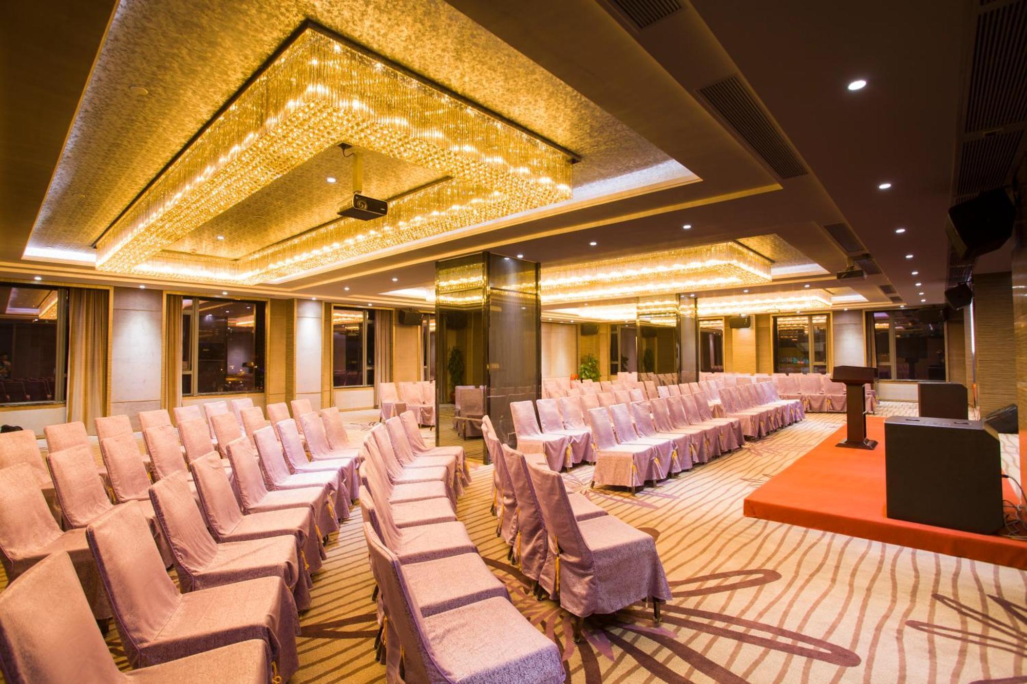 La Perle International Hotel - Free Shuttle Between Hotel And Exhibition Center During Canton Fair & Exhibitor Registration Counter Zewnętrze zdjęcie